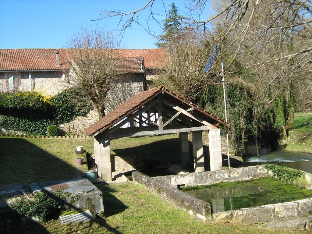 Chambres D'Hotes Au Pere Louis Labastide-du-Vert Exteriér fotografie